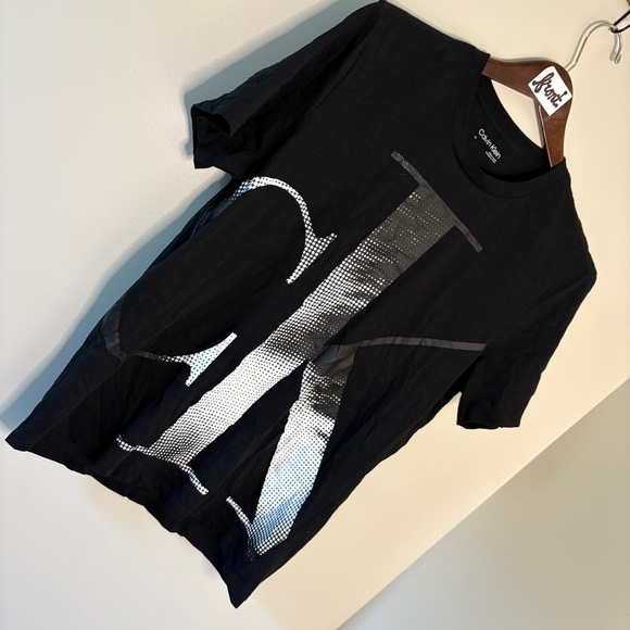 Calvin Klein Black T-Shirt with White CK Logo Men's sz M preworn - Picture 1 of 7